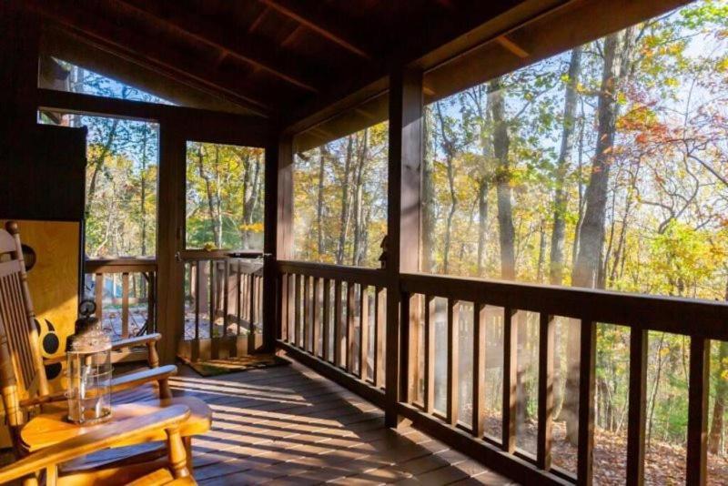 הוילה בלו רידג' Mountain Time Cabin, Hot Tub, Fire Pit, Fireplace מראה חיצוני תמונה